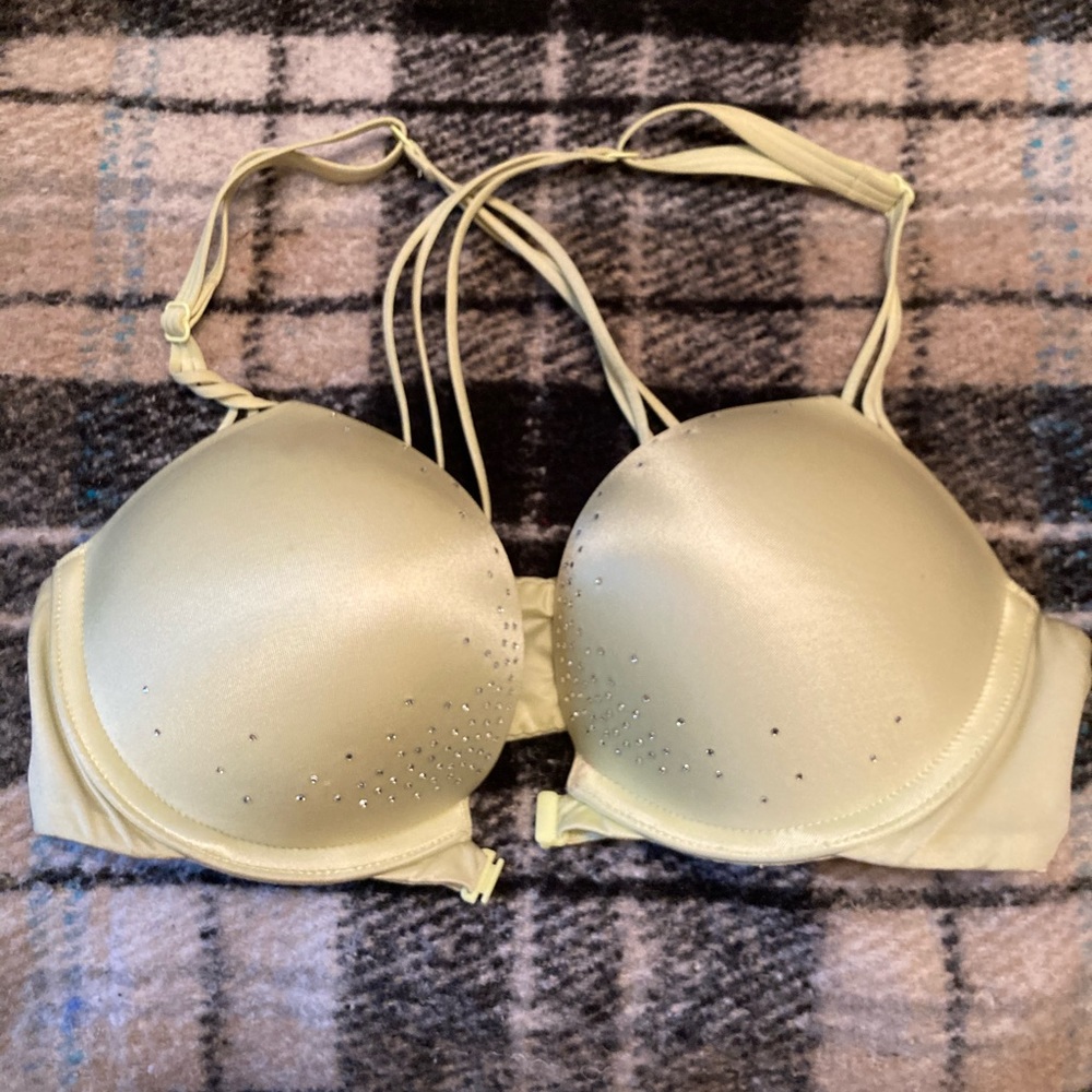 Victoria Secret Bombshell push up Bra
